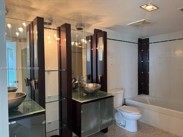 16699 Collins Ave #2710, Sunny Isles Beach FL 33160