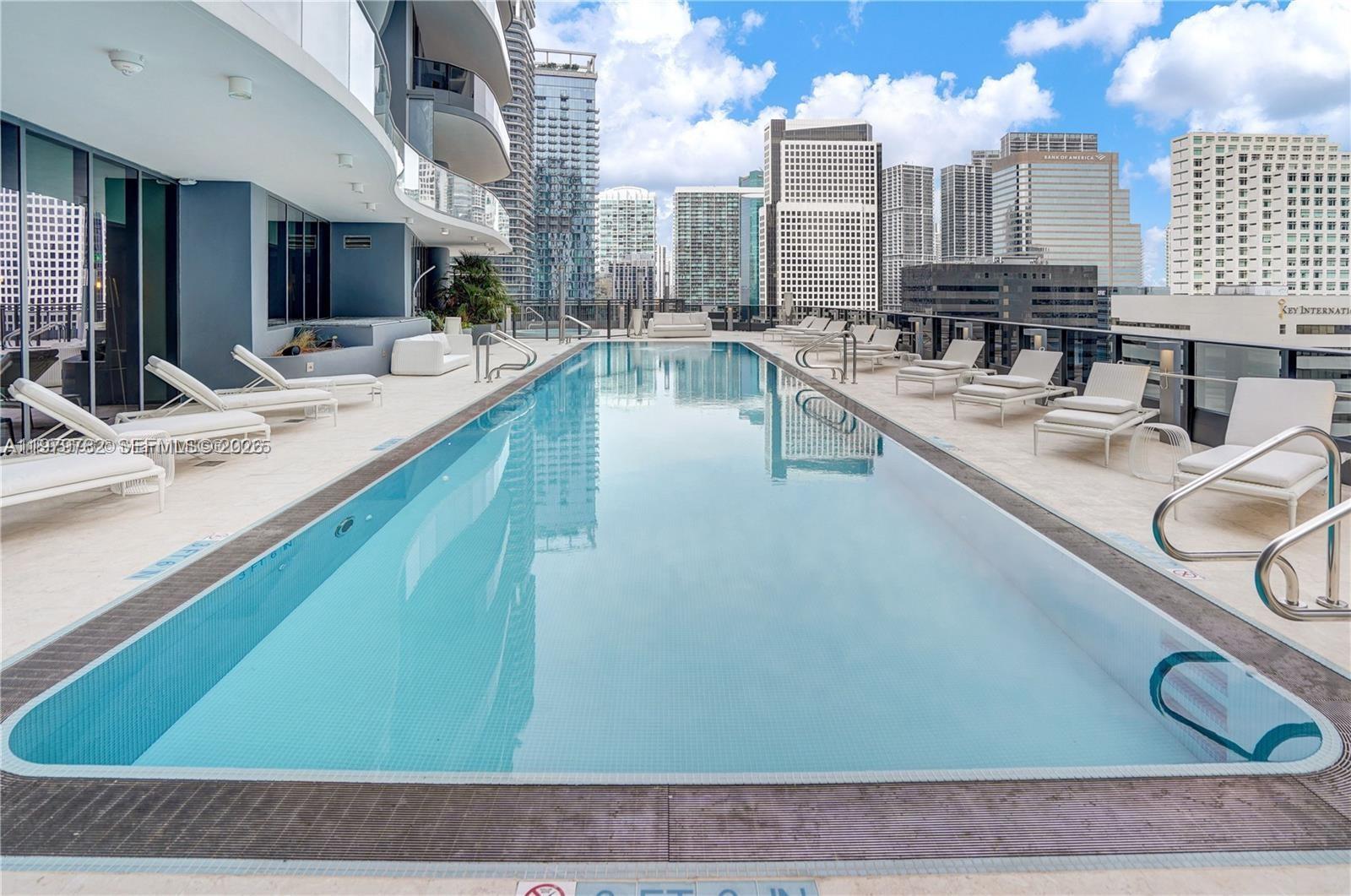 1000 Brickell Plz #3503, Miami FL 33131