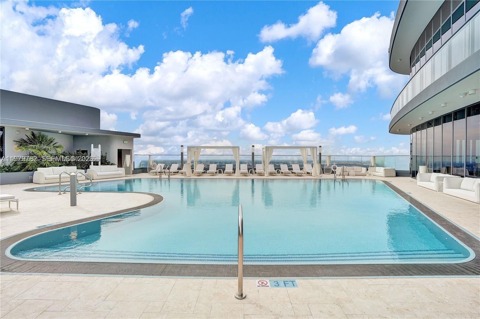 1000 Brickell Plz #3503, Miami FL 33131