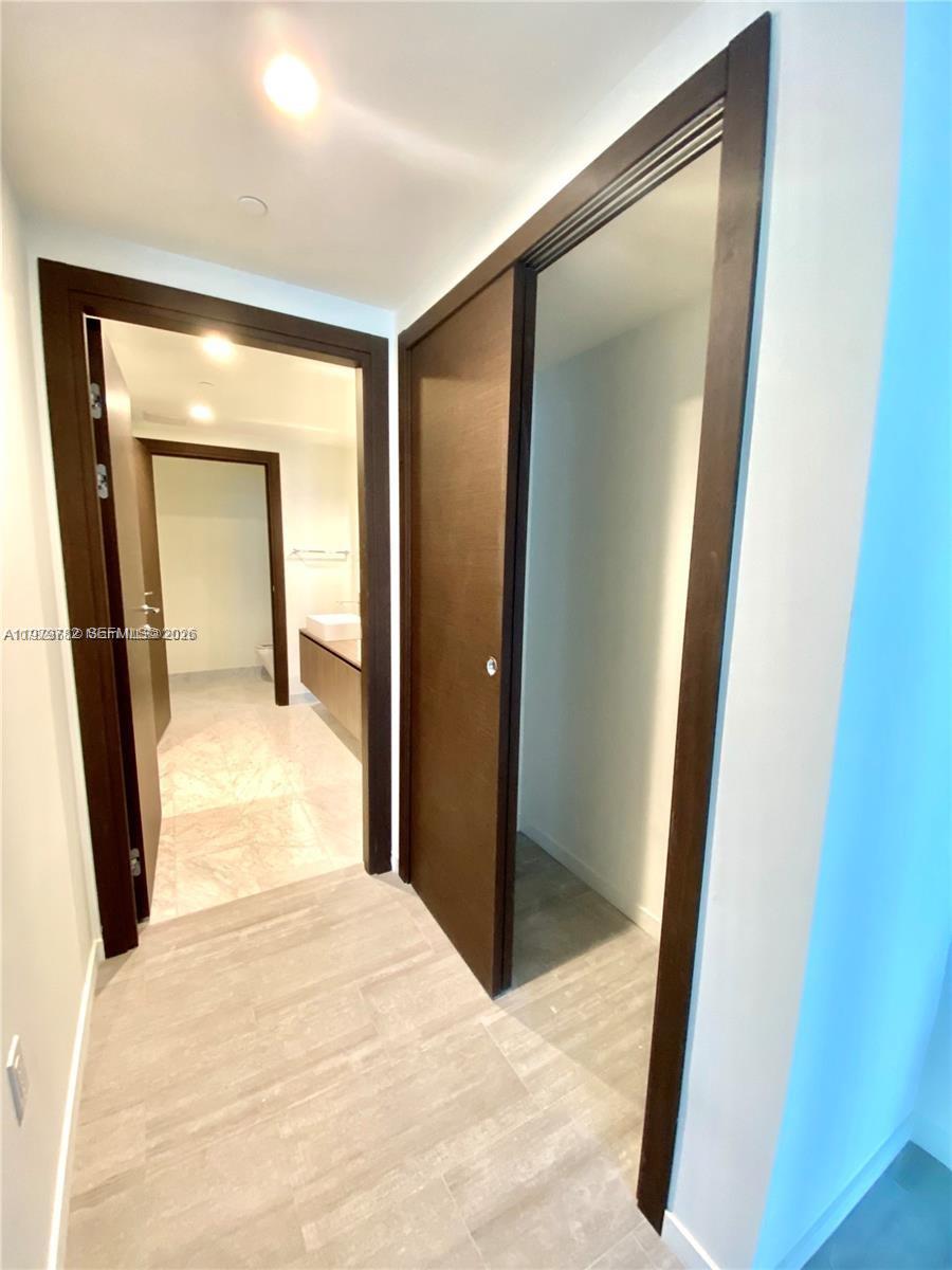 1000 Brickell Plz #3503, Miami FL 33131