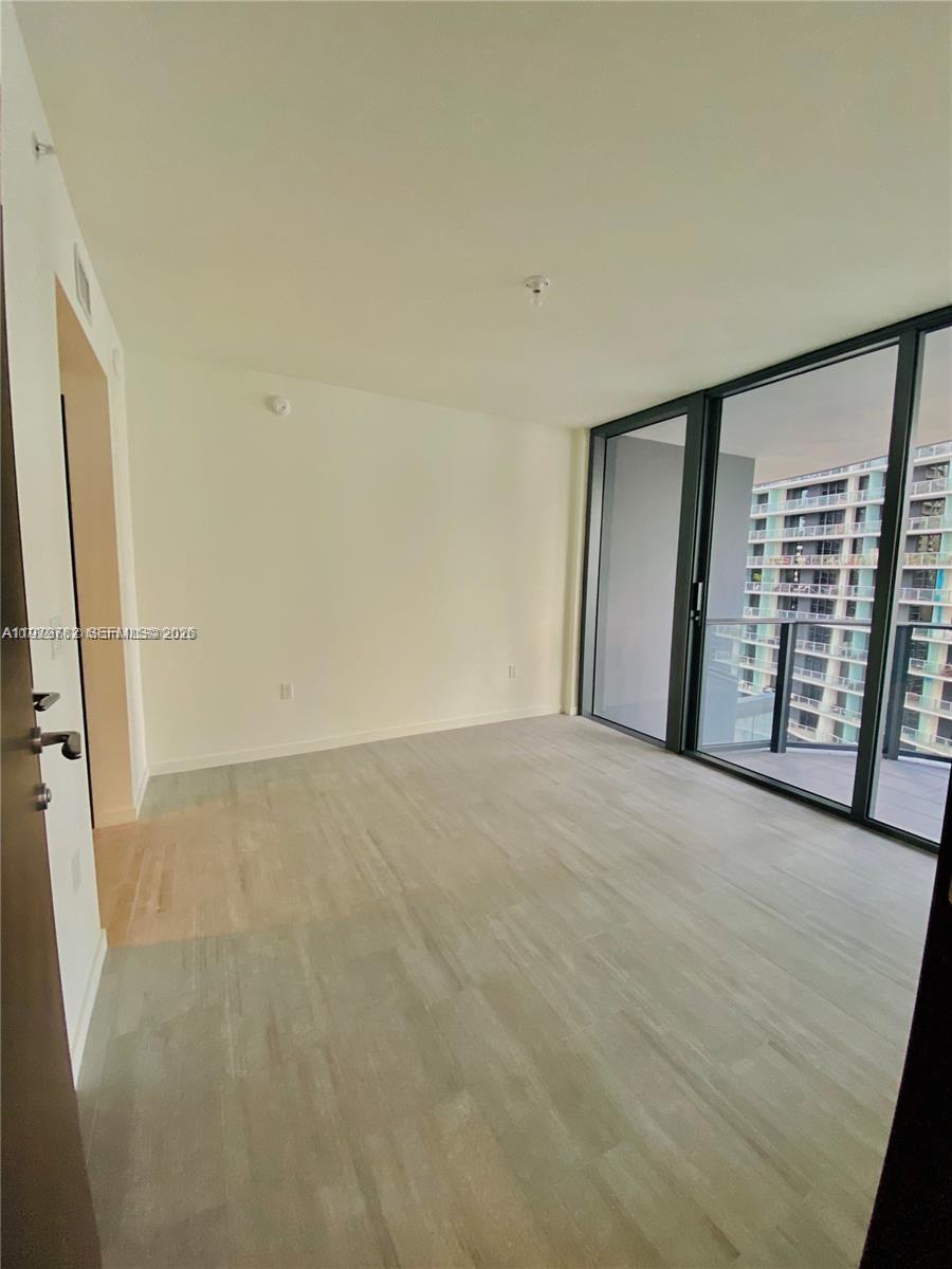 1000 Brickell Plz #3503, Miami FL 33131