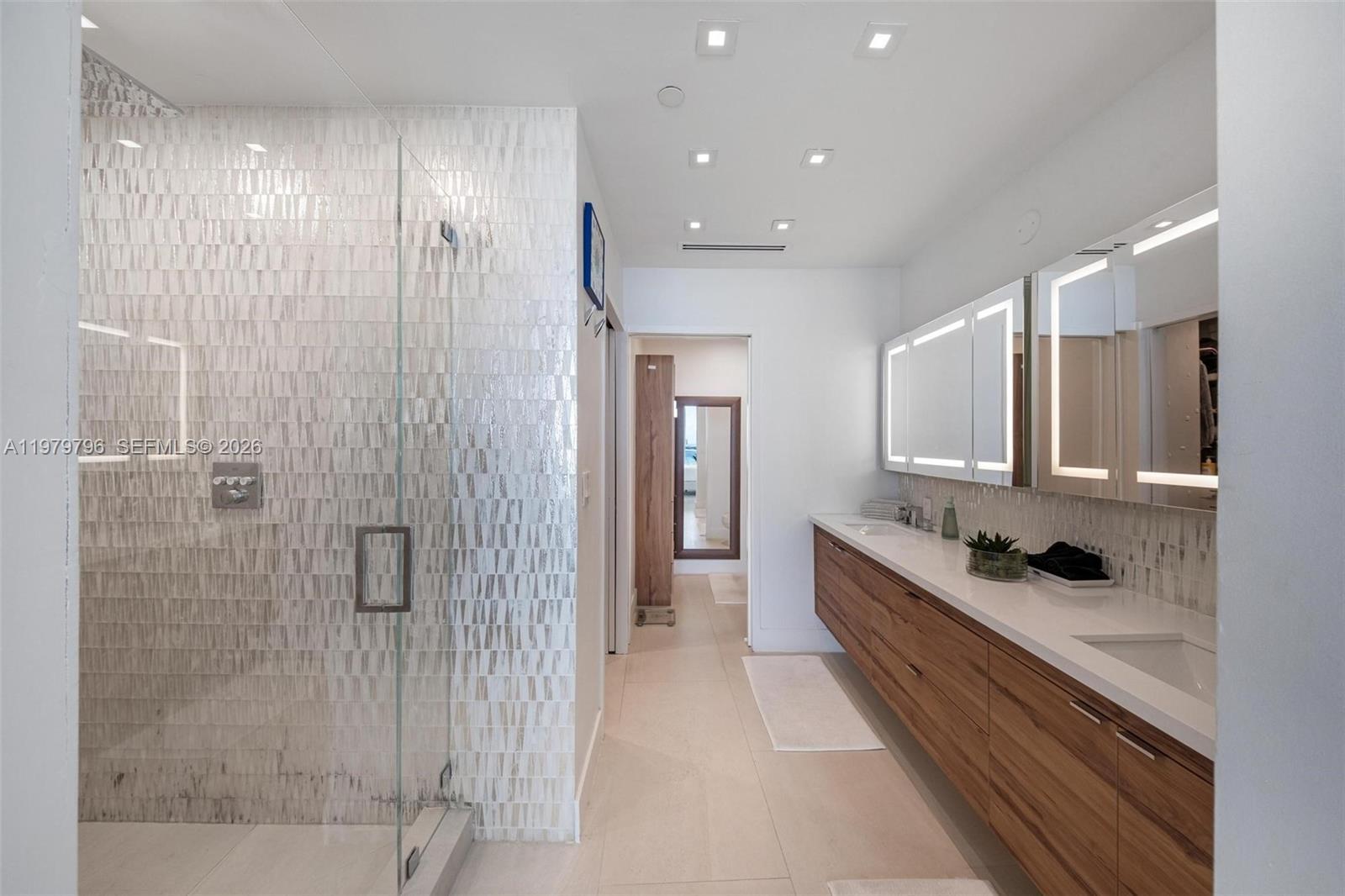 2020 N Bayshore Dr #2510, Miami FL 33137