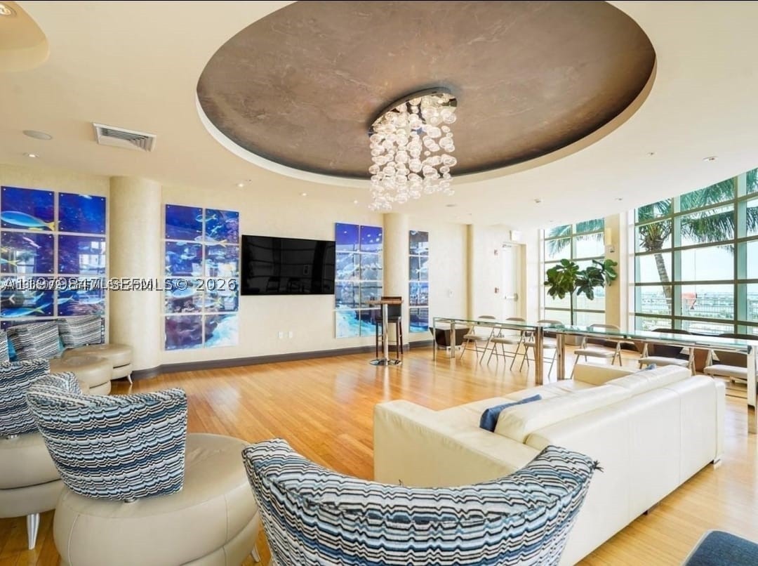 244 Biscayne Blvd #440, Miami FL 33132