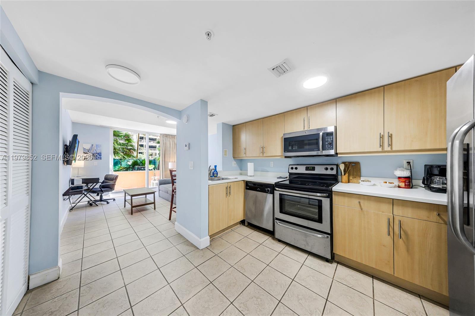 2951 S Bayshore Dr #215, Coconut Grove FL 33133