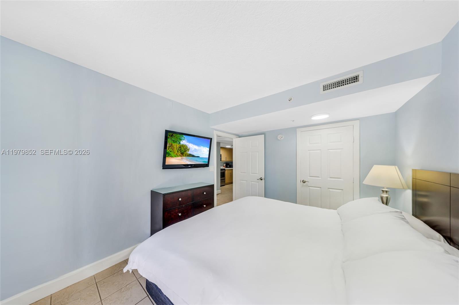 2951 S Bayshore Dr #215, Coconut Grove FL 33133