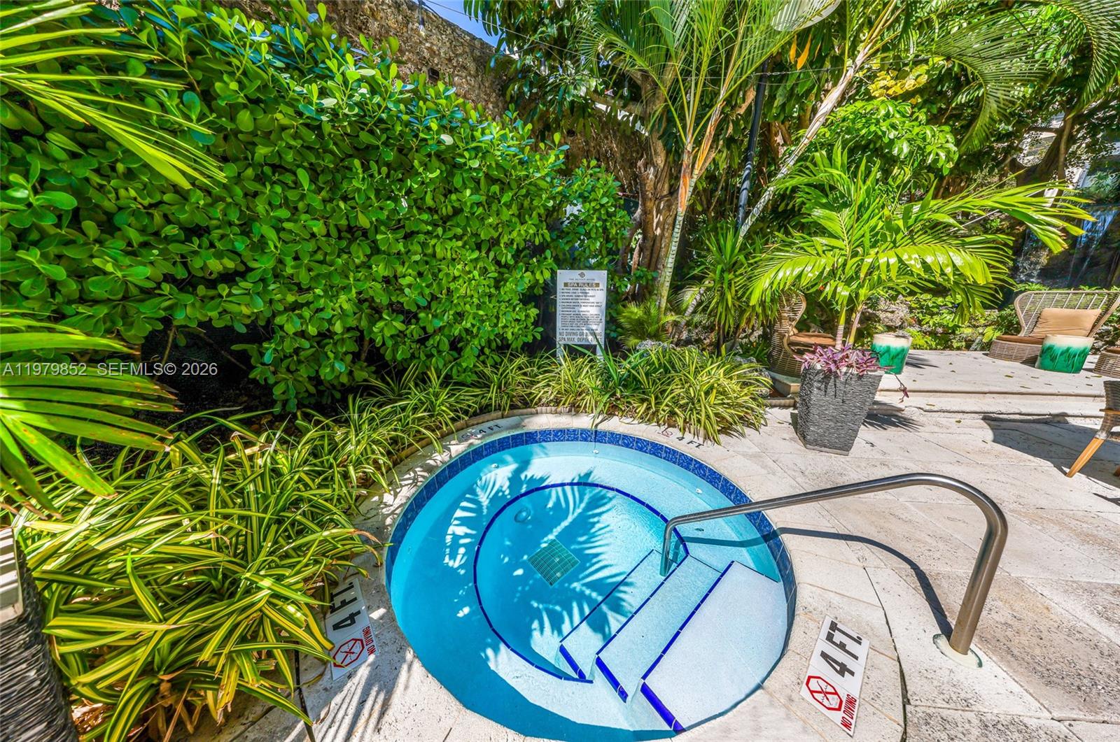 2951 S Bayshore Dr #215, Coconut Grove FL 33133