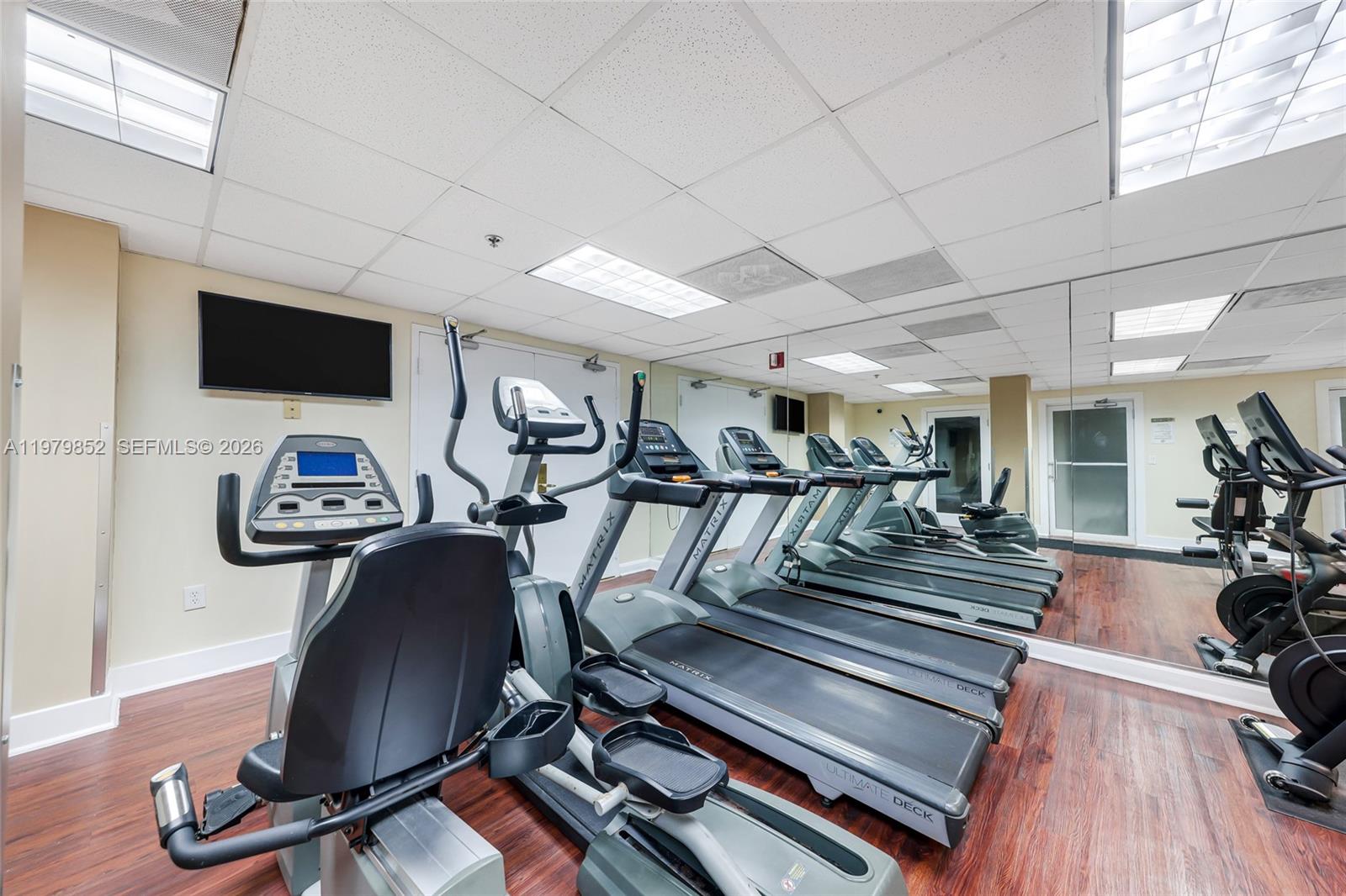 2951 S Bayshore Dr #215, Coconut Grove FL 33133