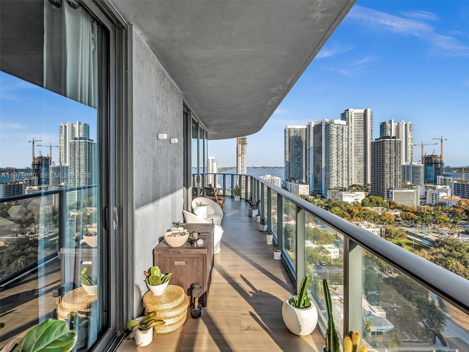 121 NE 34th St #2104, Miami FL 33137