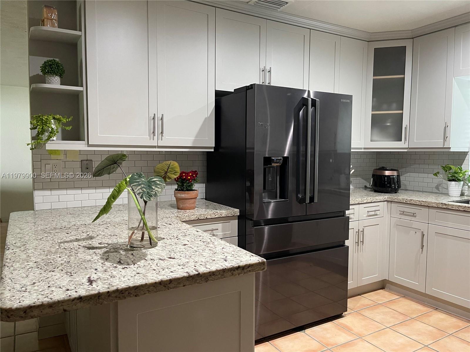 7535 SW 55th Ave, Miami FL 33143