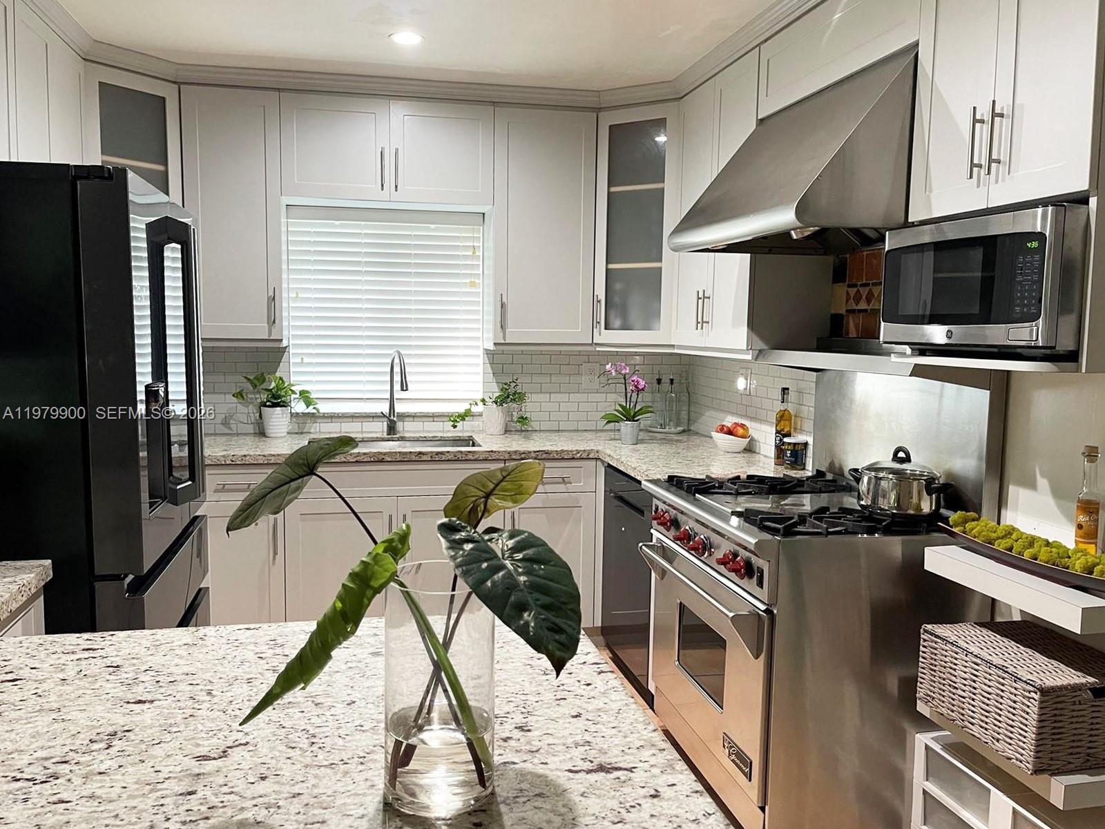 7535 SW 55th Ave, Miami FL 33143