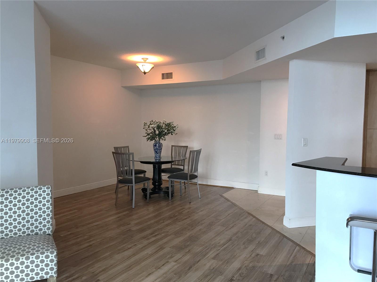 7900 Harbor Island Dr #523, North Bay Village FL 33141