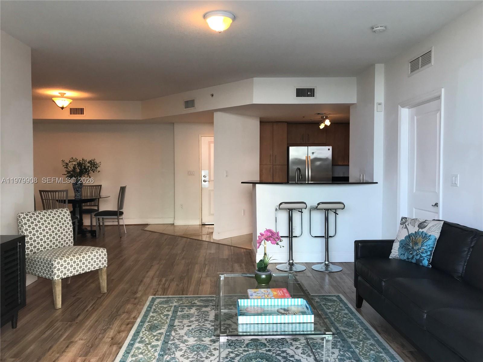 7900 Harbor Island Dr #523, North Bay Village FL 33141