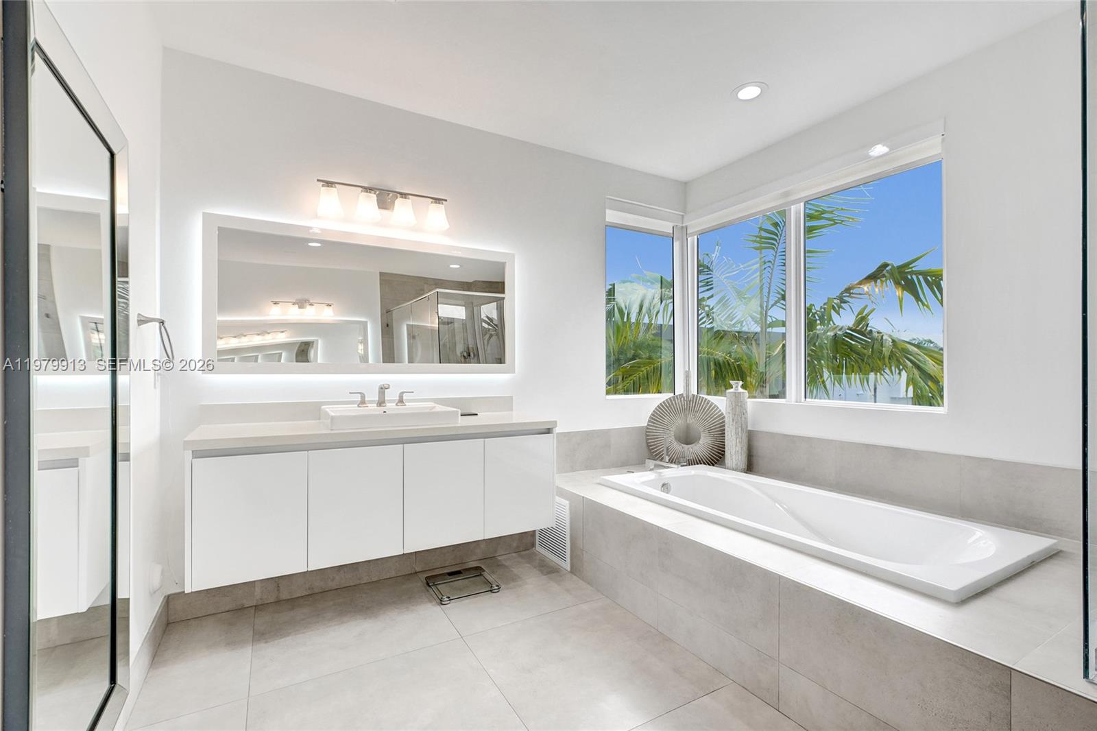 10223 NW 75th Ter #., Doral FL 33178