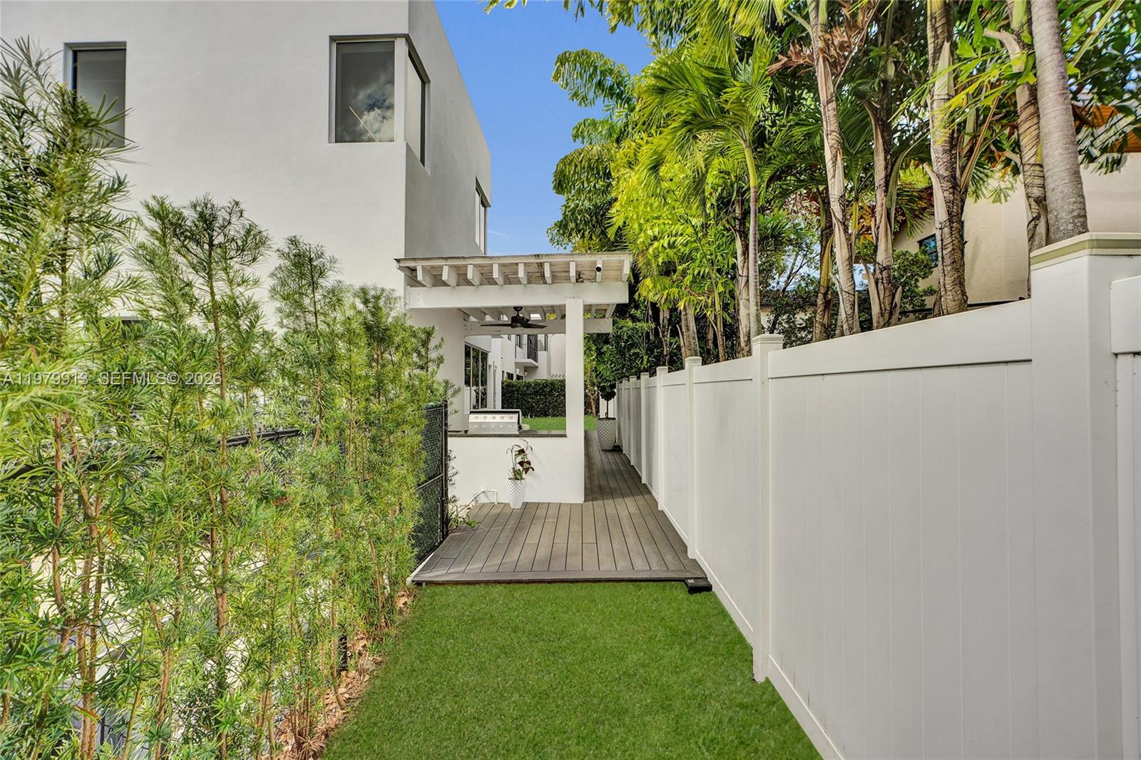 10223 NW 75th Ter #., Doral FL 33178