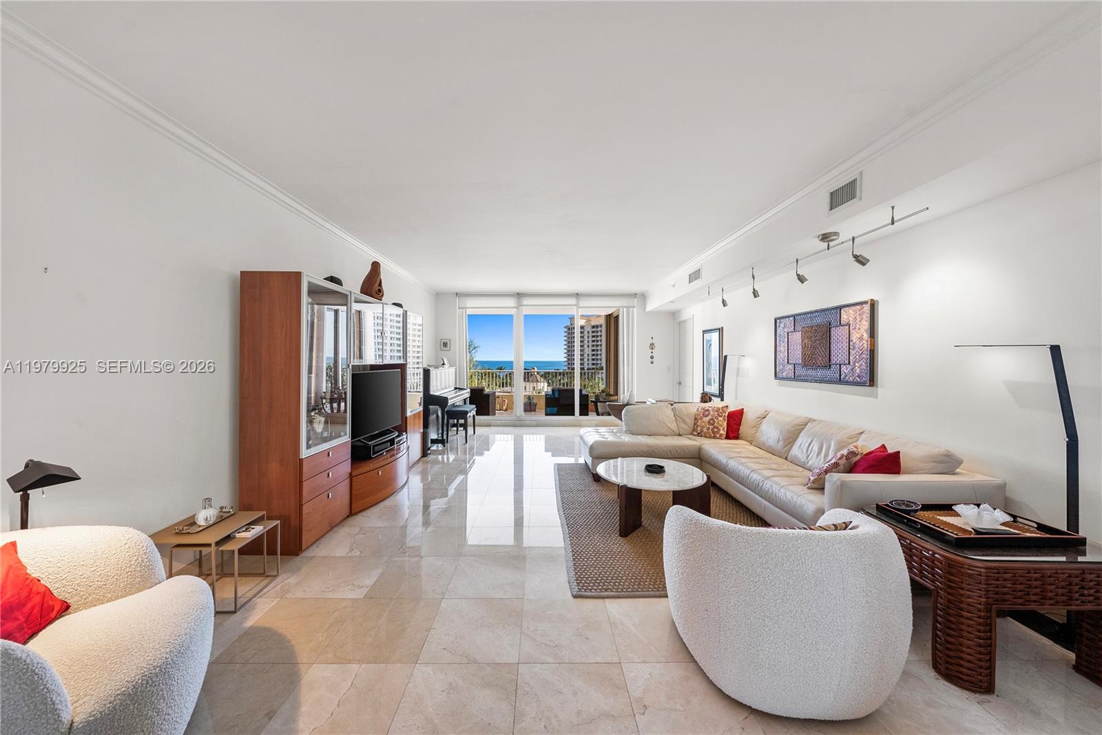 781 Crandon Blvd #804, Key Biscayne FL 33149