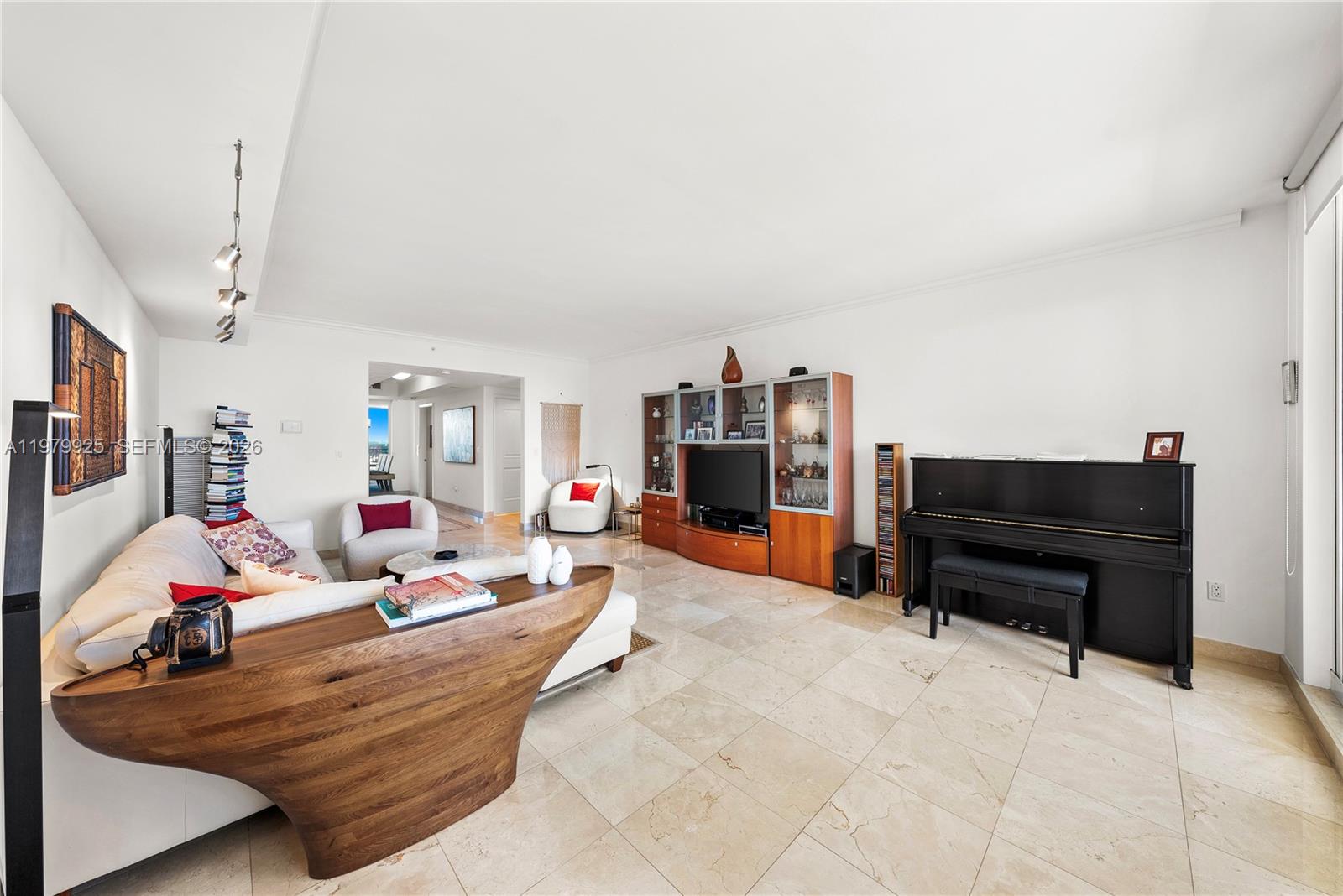 781 Crandon Blvd #804, Key Biscayne FL 33149