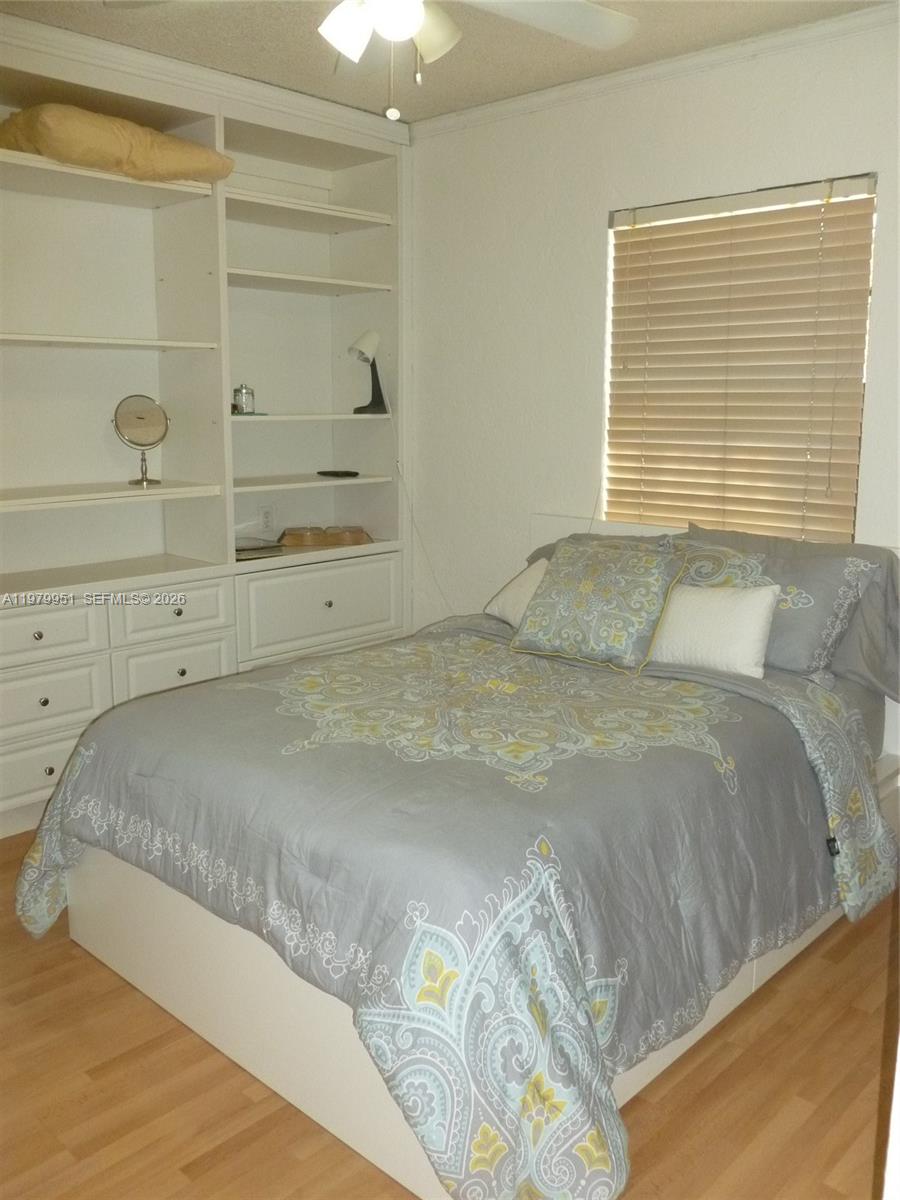 3261 NW 14th St, Miami FL 33125