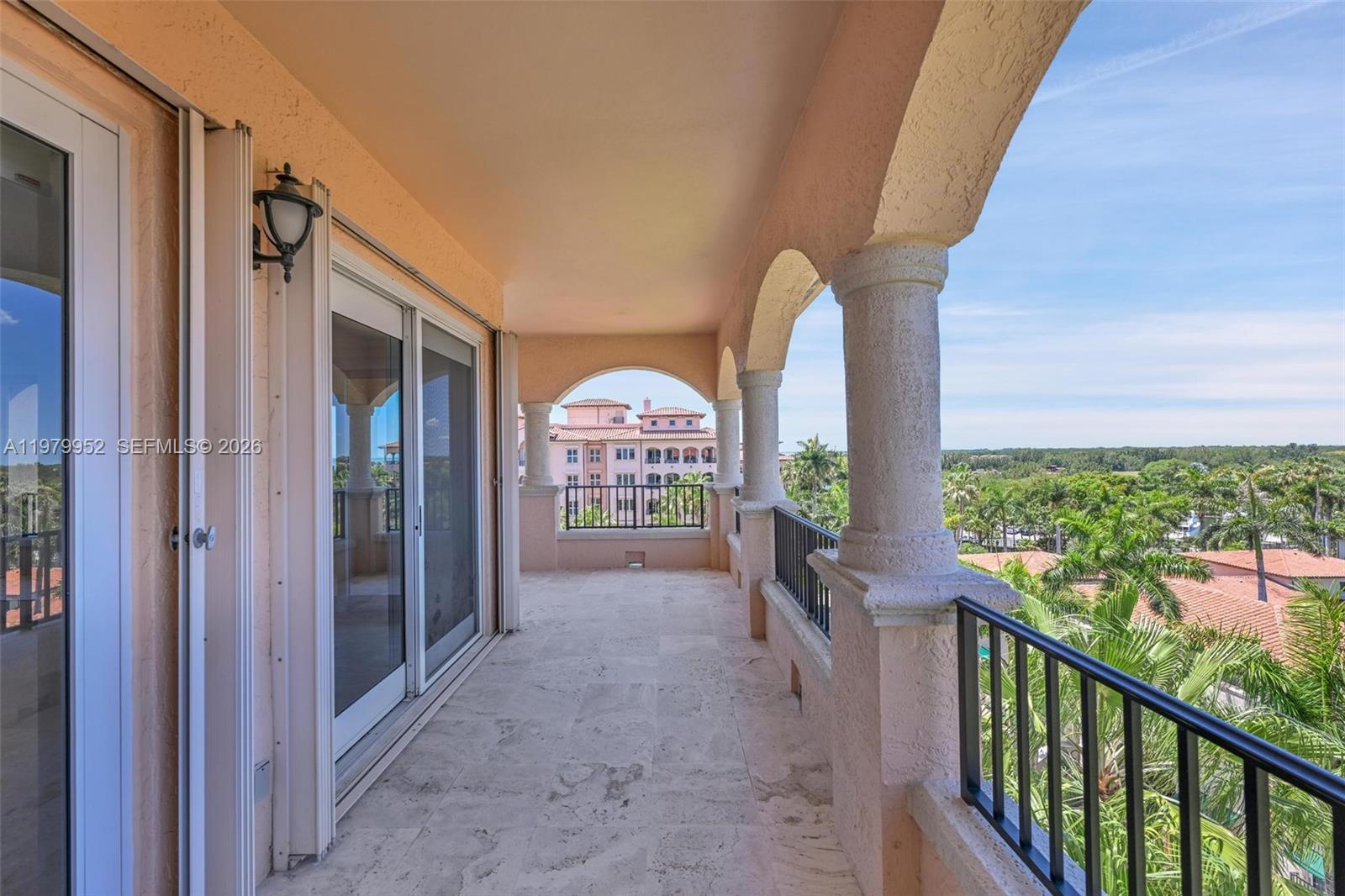 13637 Deering Bay Dr #261, Coral Gables FL 33158