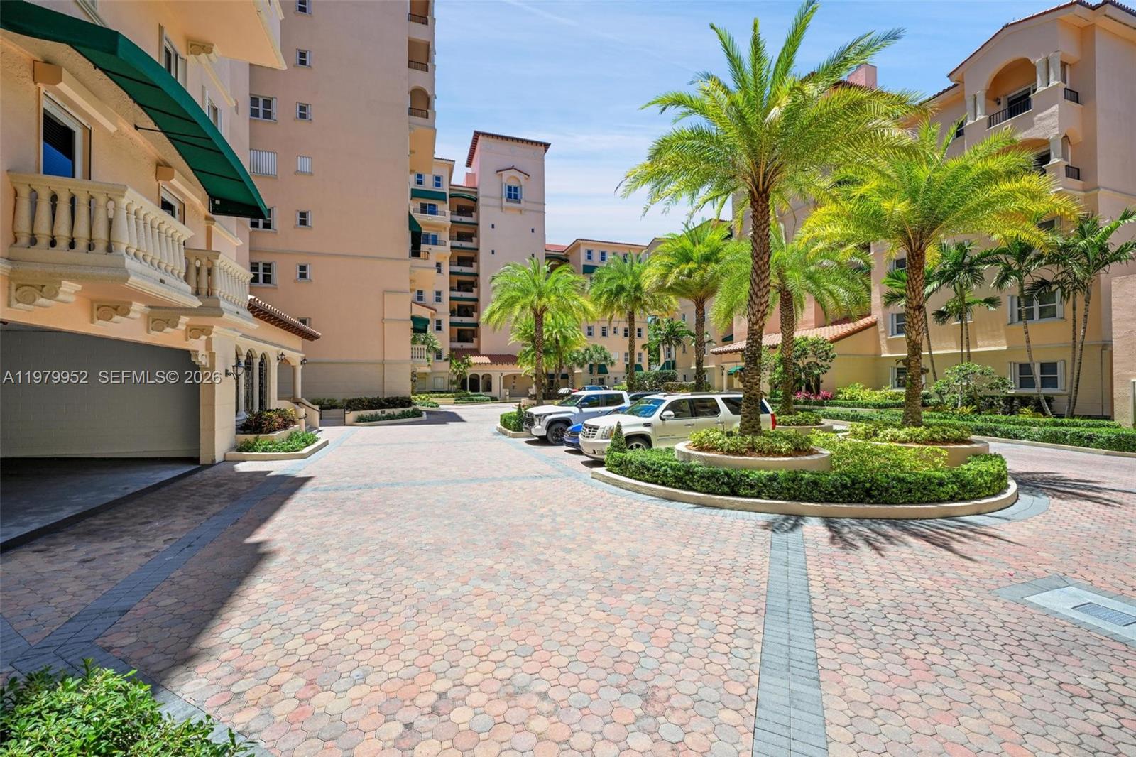 13637 Deering Bay Dr #261, Coral Gables FL 33158