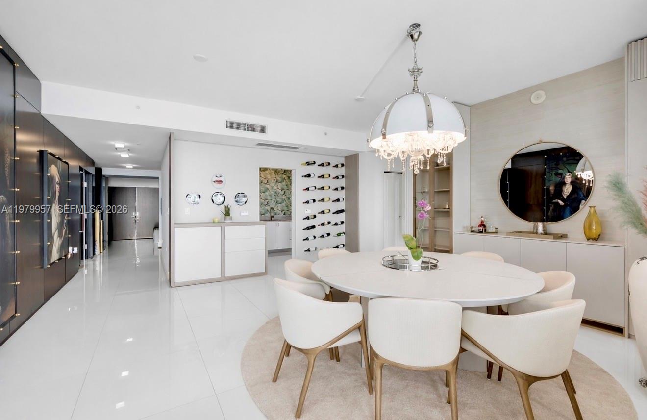 900 Biscayne Blvd #PH6109, Miami FL 33132