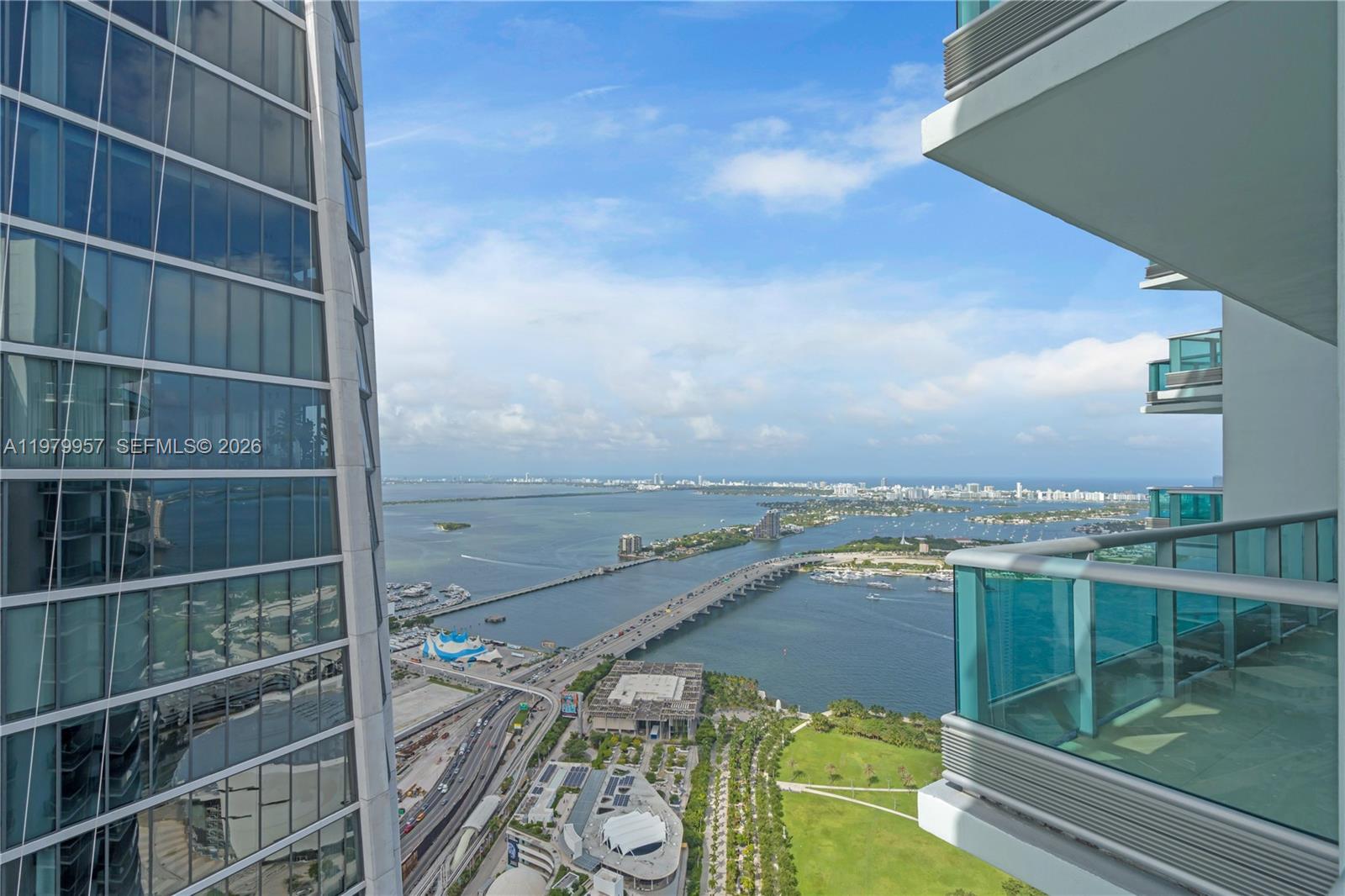 900 Biscayne Blvd #PH6109, Miami FL 33132