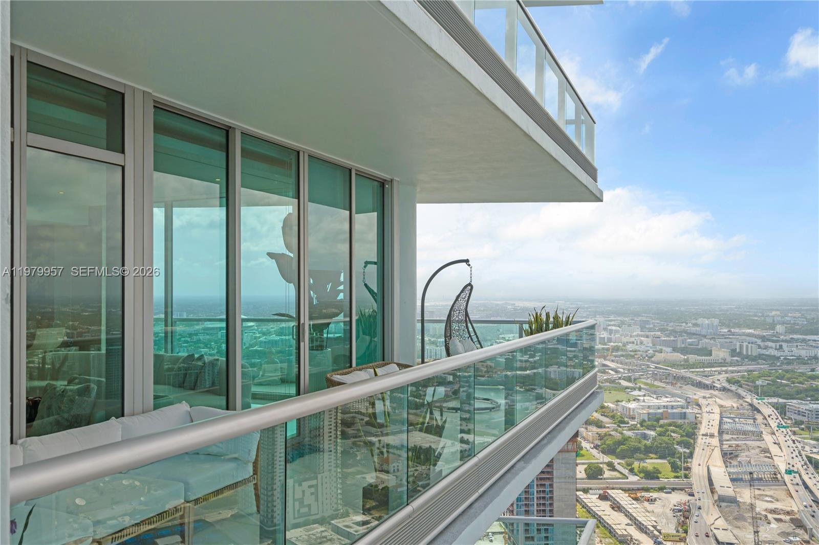 900 Biscayne Blvd #PH6109, Miami FL 33132