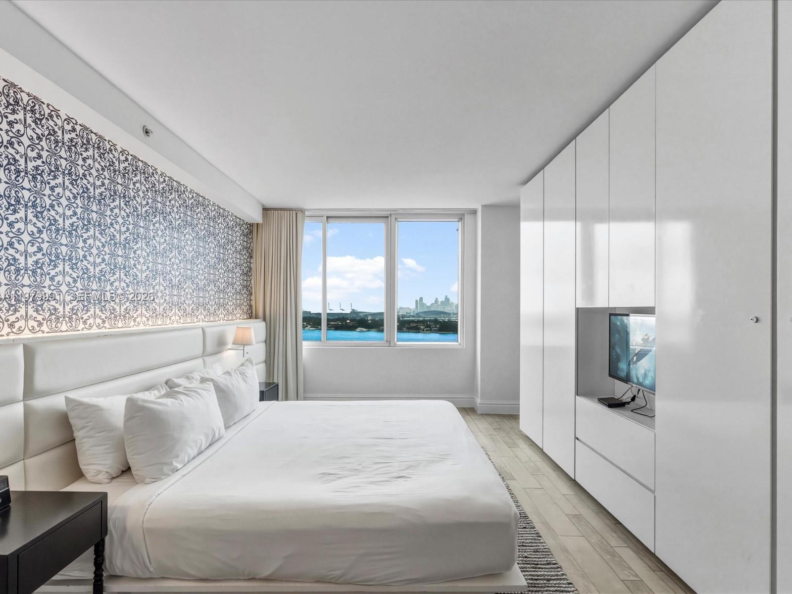 1100 West Ave #1414, Miami Beach FL 33139