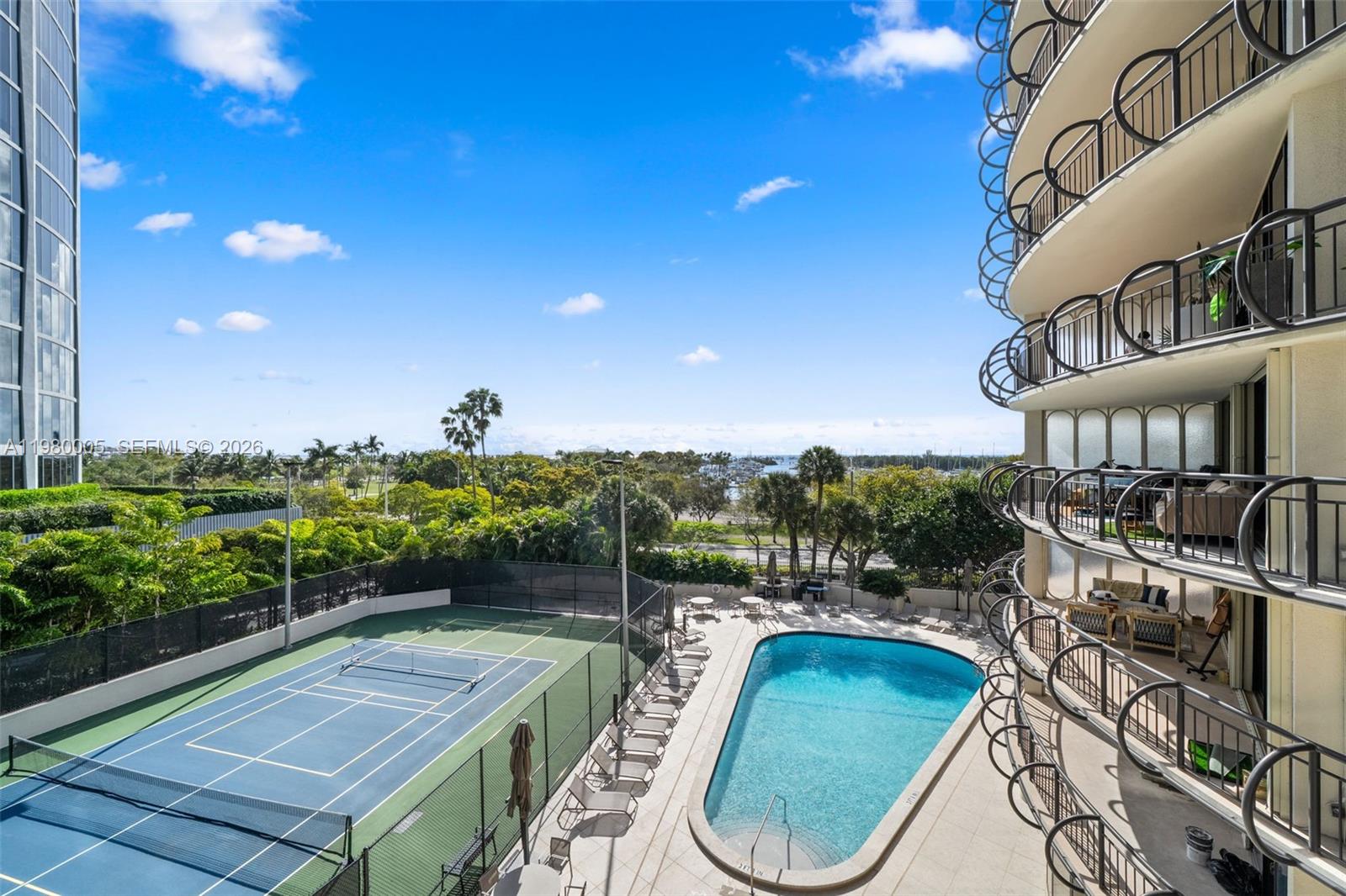 2843 S Bayshore Dr #5F, Miami FL 33133