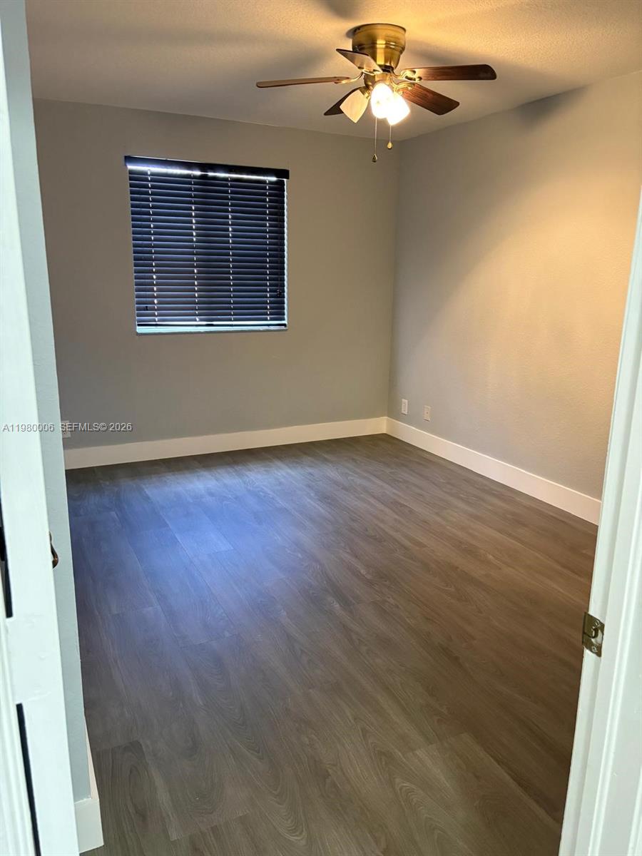 11500 NW 33rd St, Sunrise FL 33323