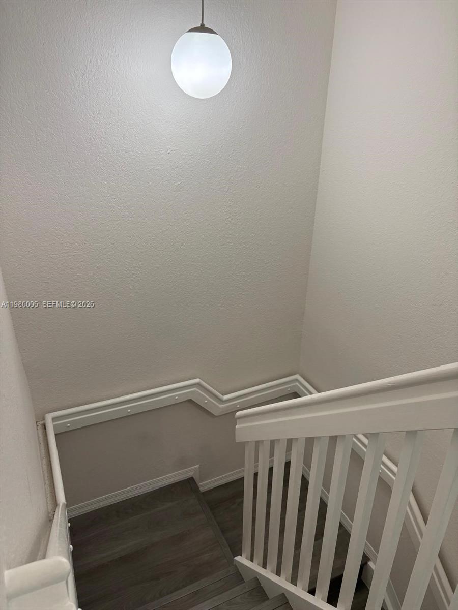 11500 NW 33rd St, Sunrise FL 33323