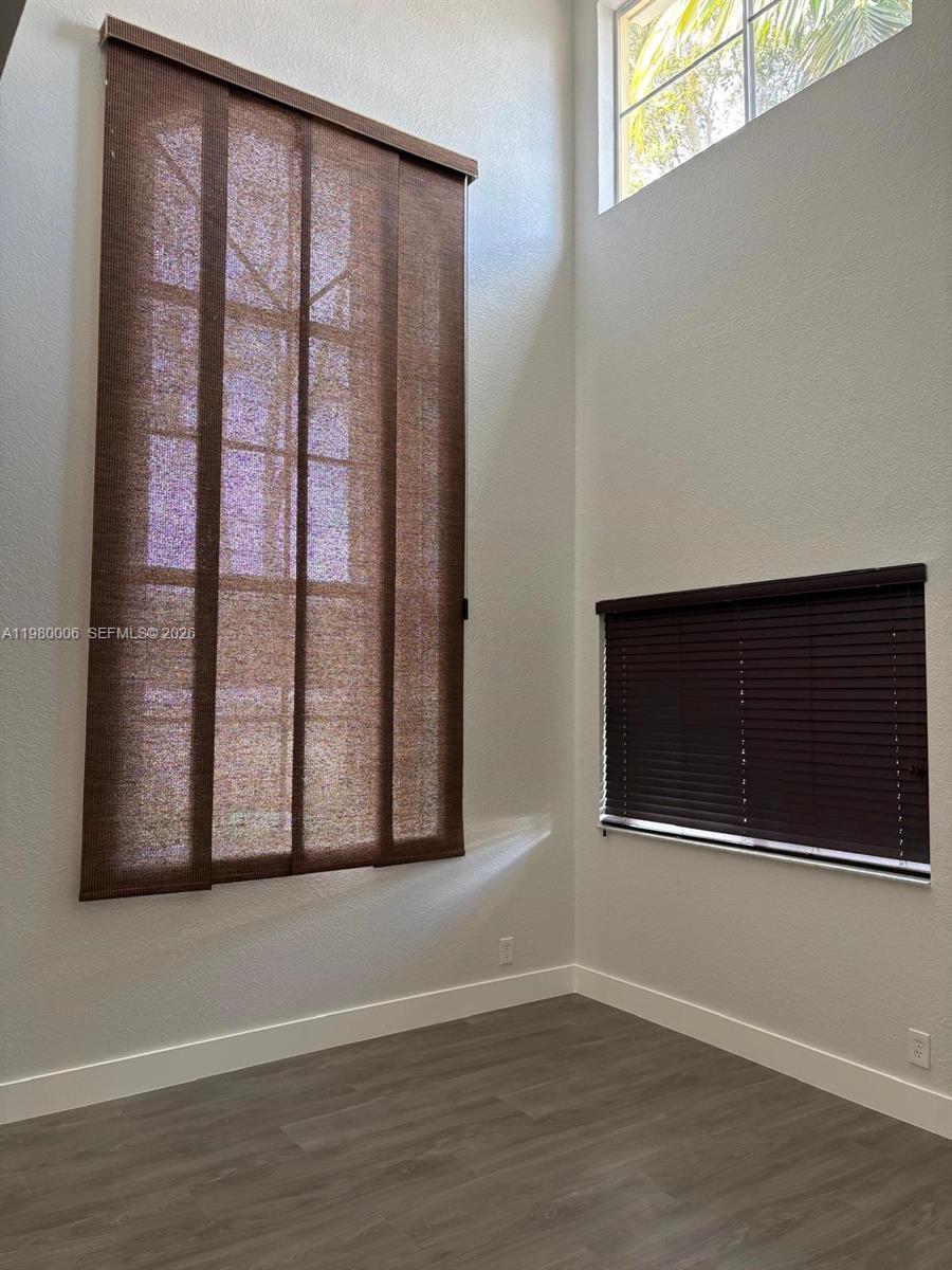 11500 NW 33rd St, Sunrise FL 33323
