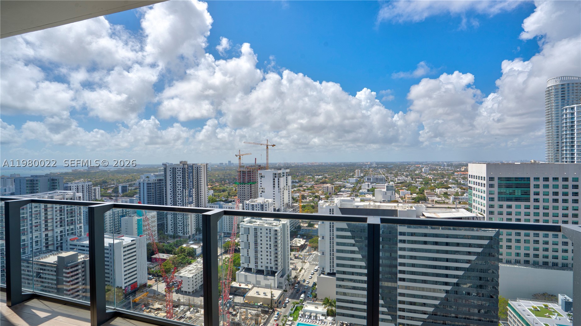 88 SW 7th St #2706, Miami FL 33130