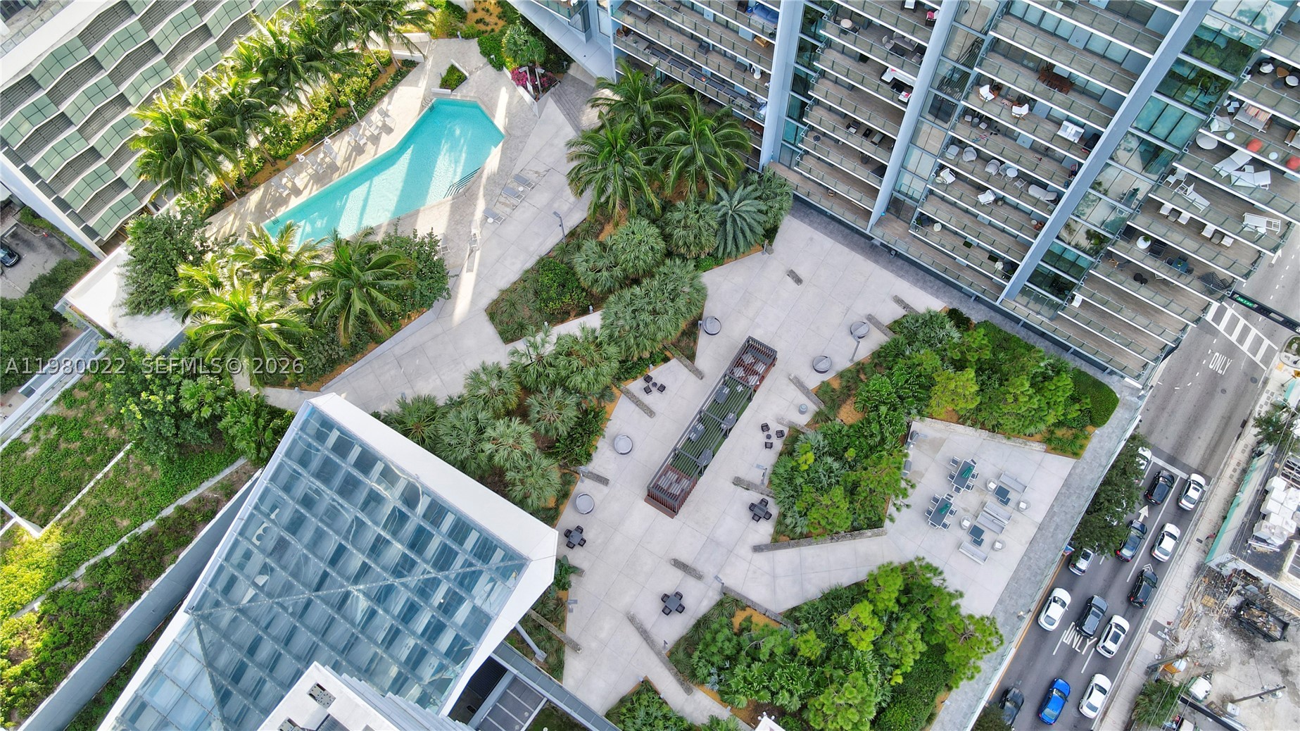 88 SW 7th St #2706, Miami FL 33130