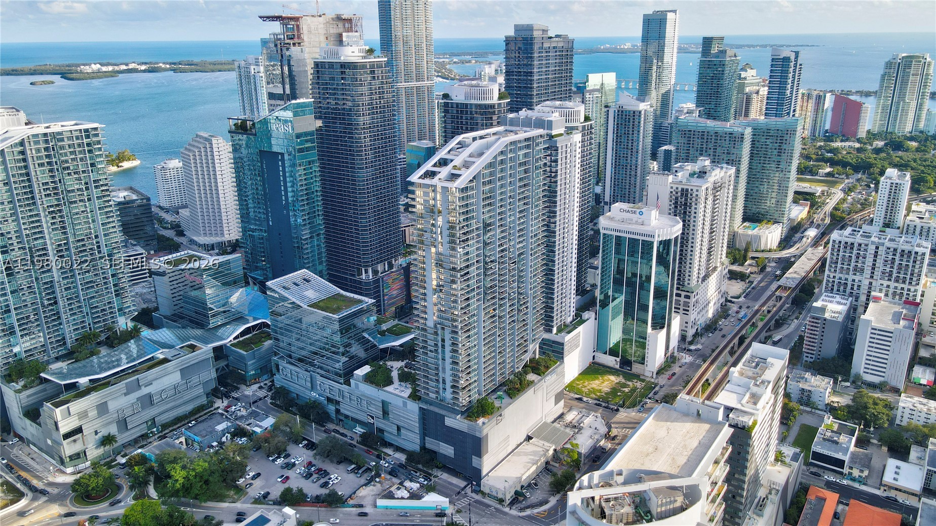 88 SW 7th St #2706, Miami FL 33130