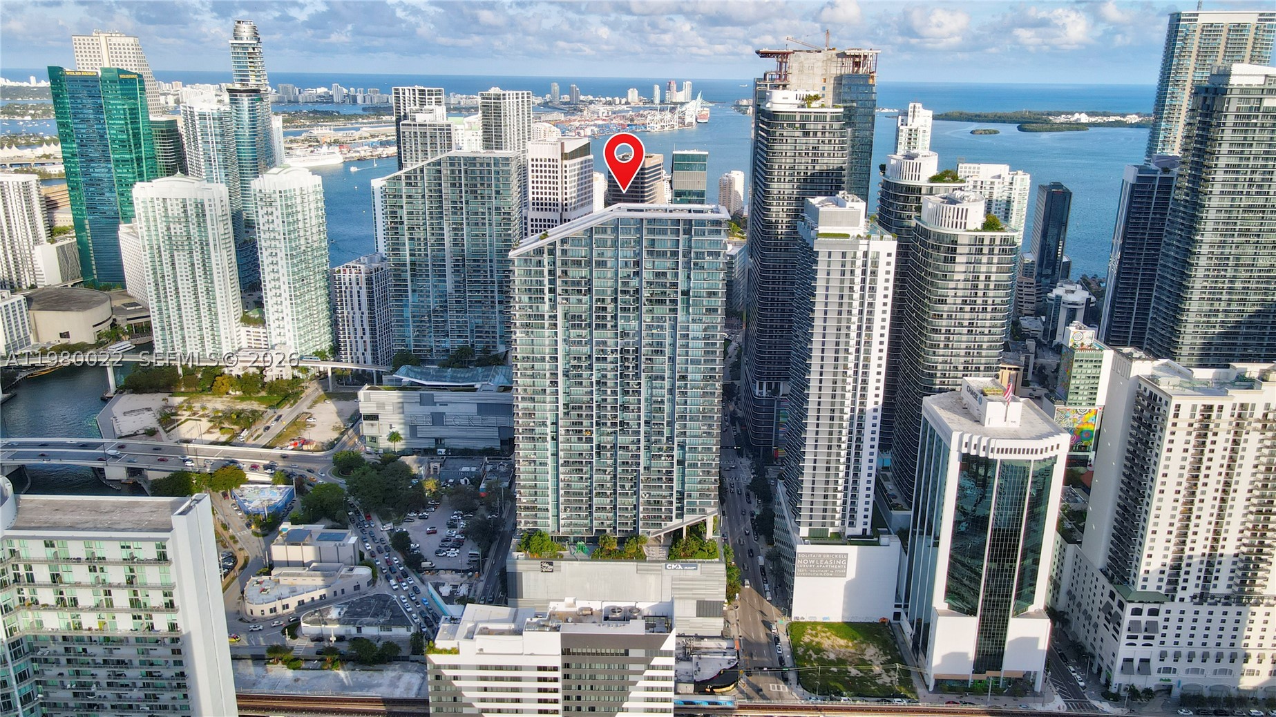 88 SW 7th St #2706, Miami FL 33130