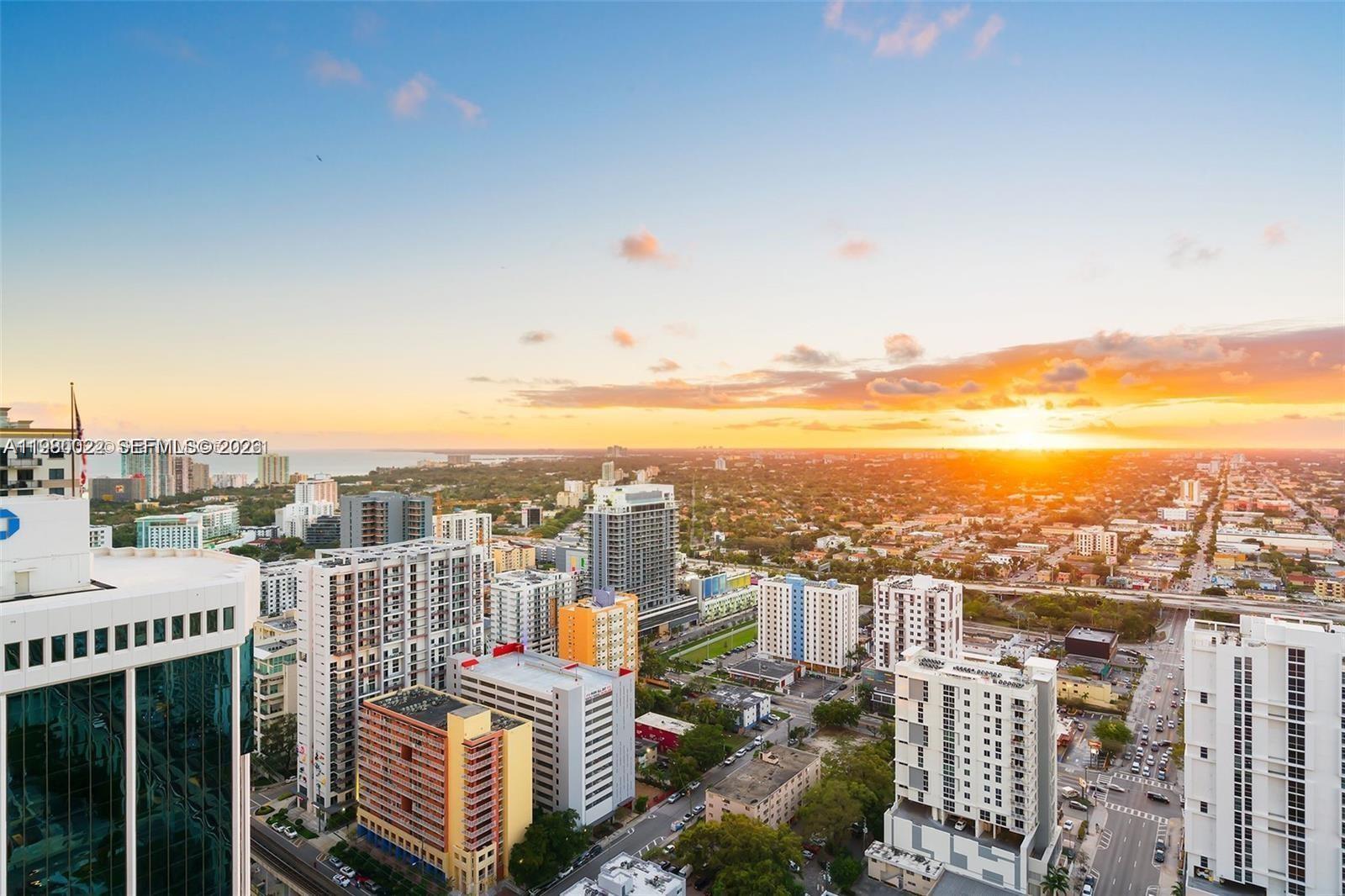 88 SW 7th St #2706, Miami FL 33130