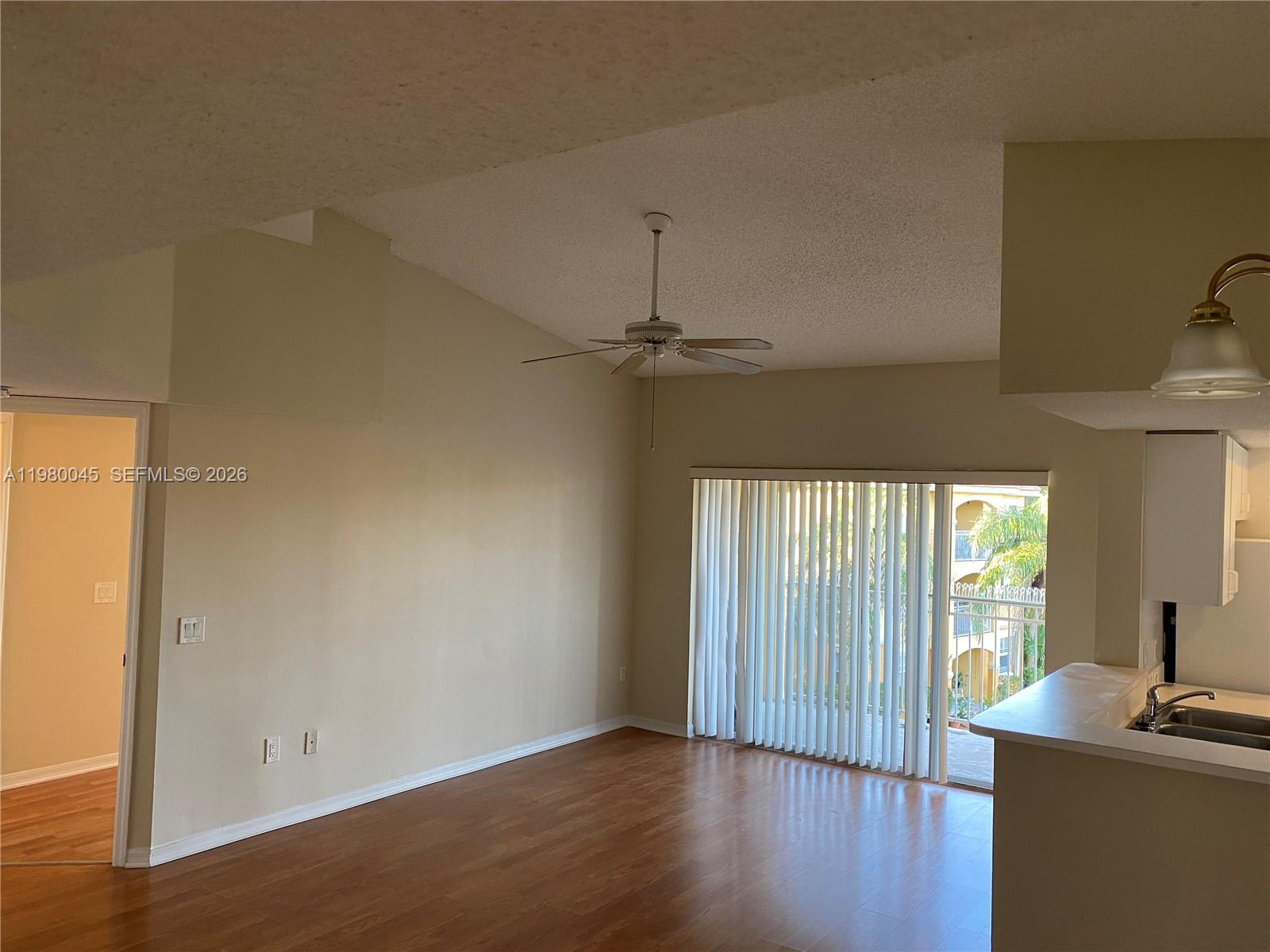 9645 NW 1ST CT #1-302, Pembroke Pines FL 33024