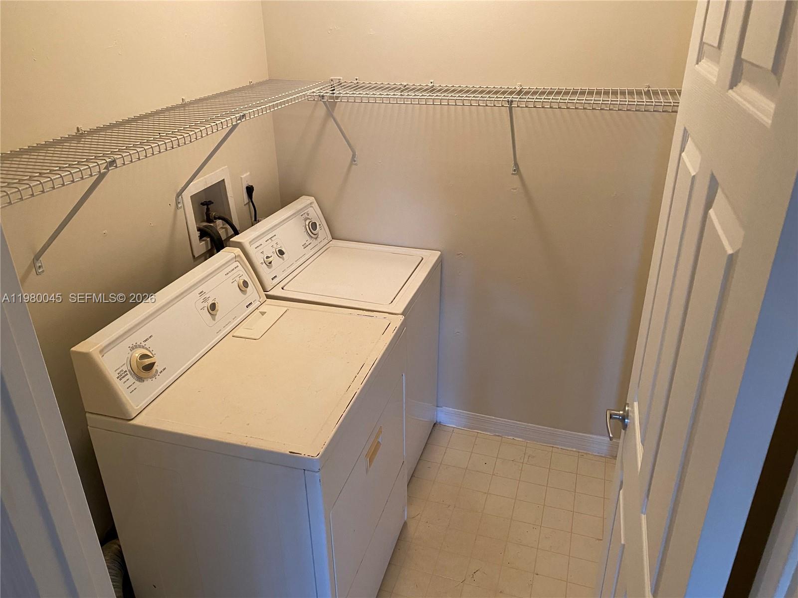 9645 NW 1ST CT #1-302, Pembroke Pines FL 33024