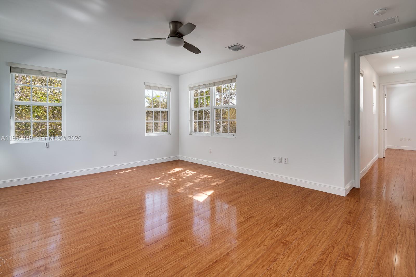 520 Loretto Ave #21, Coral Gables FL 33146
