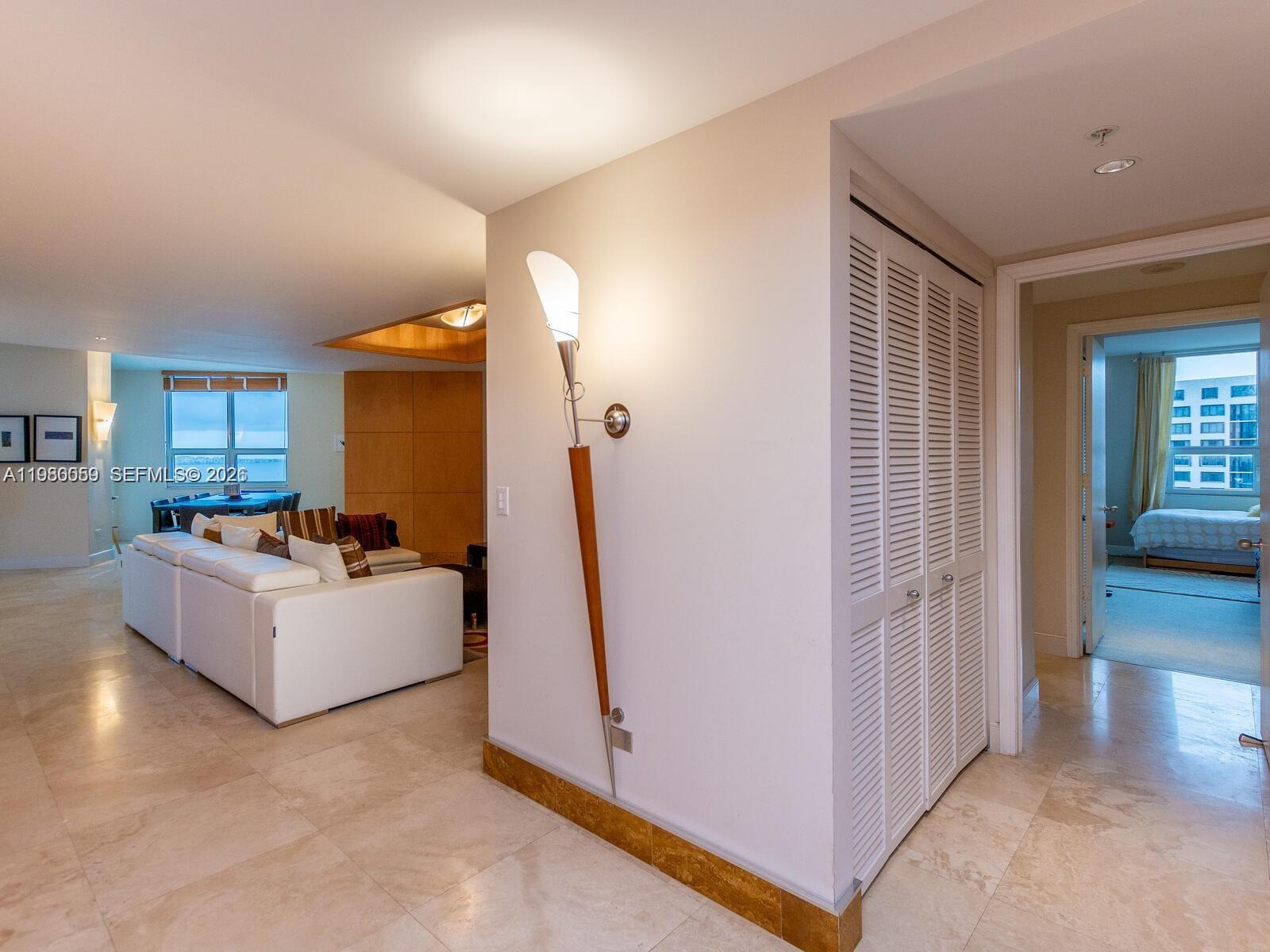 848 Brickell Key Dr #1201, Miami FL 33131