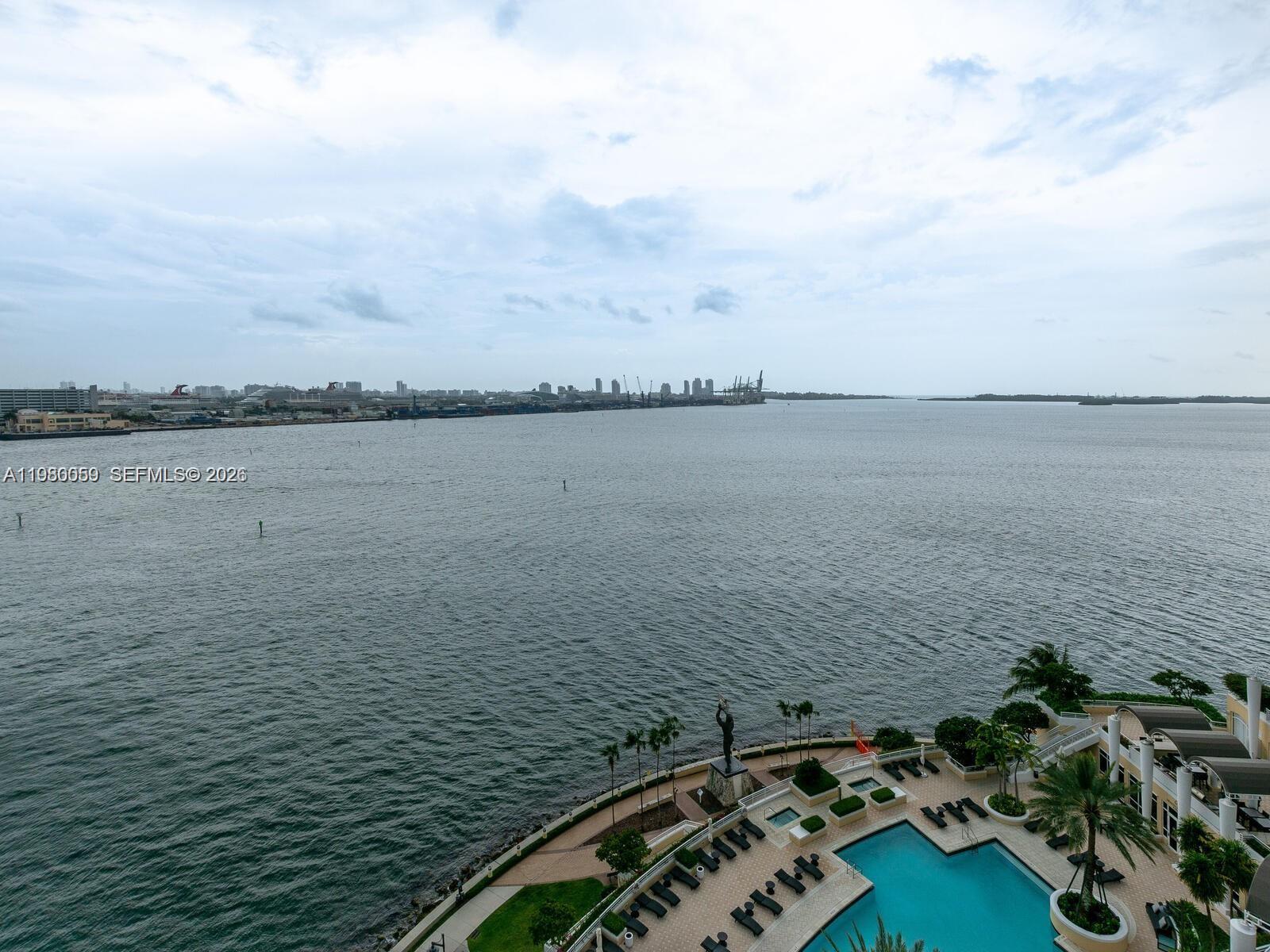 848 Brickell Key Dr #1201, Miami FL 33131