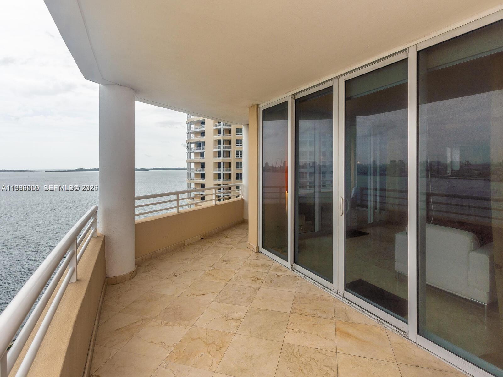 848 Brickell Key Dr #1201, Miami FL 33131