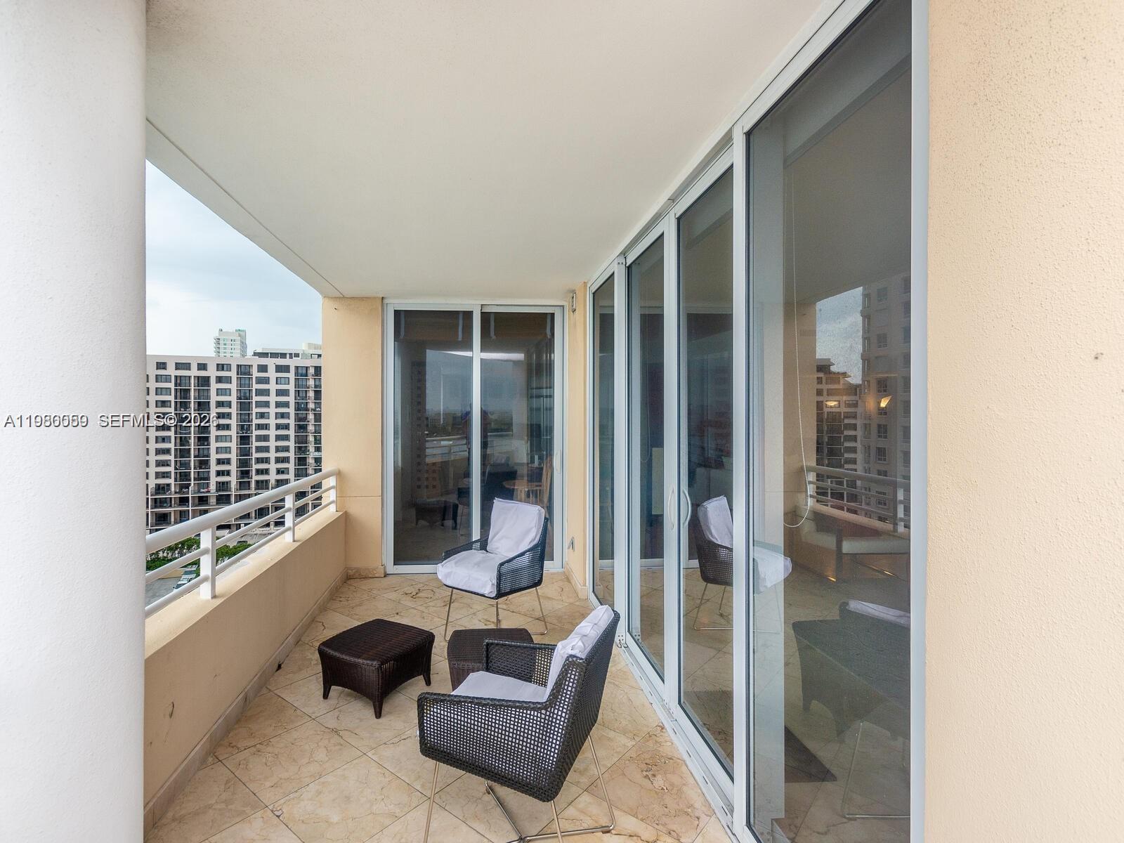 848 Brickell Key Dr #1201, Miami FL 33131
