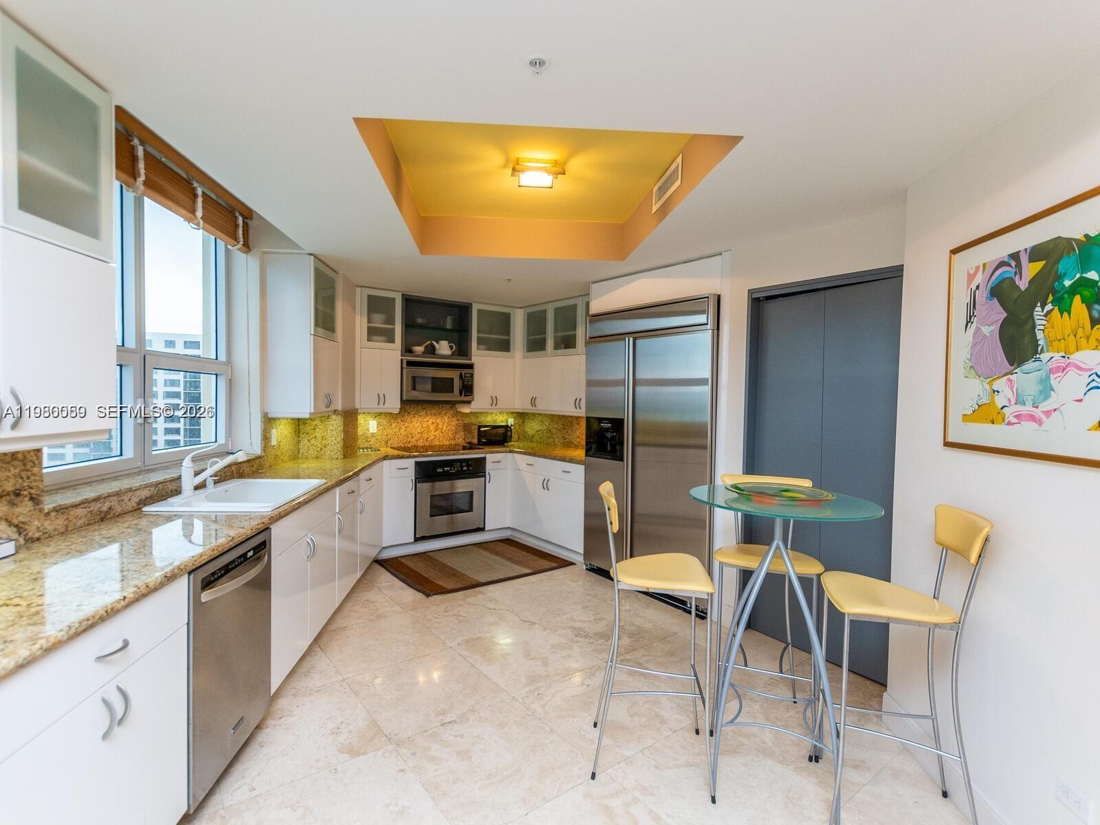 848 Brickell Key Dr #1201, Miami FL 33131