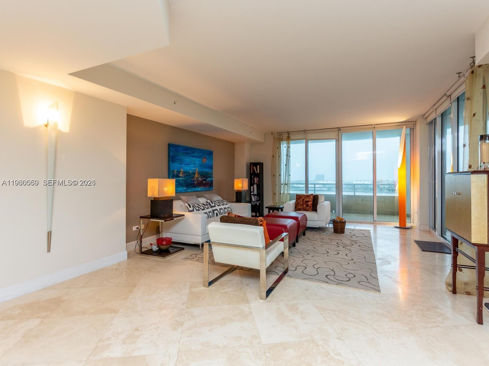 848 Brickell Key Dr #1201, Miami FL 33131