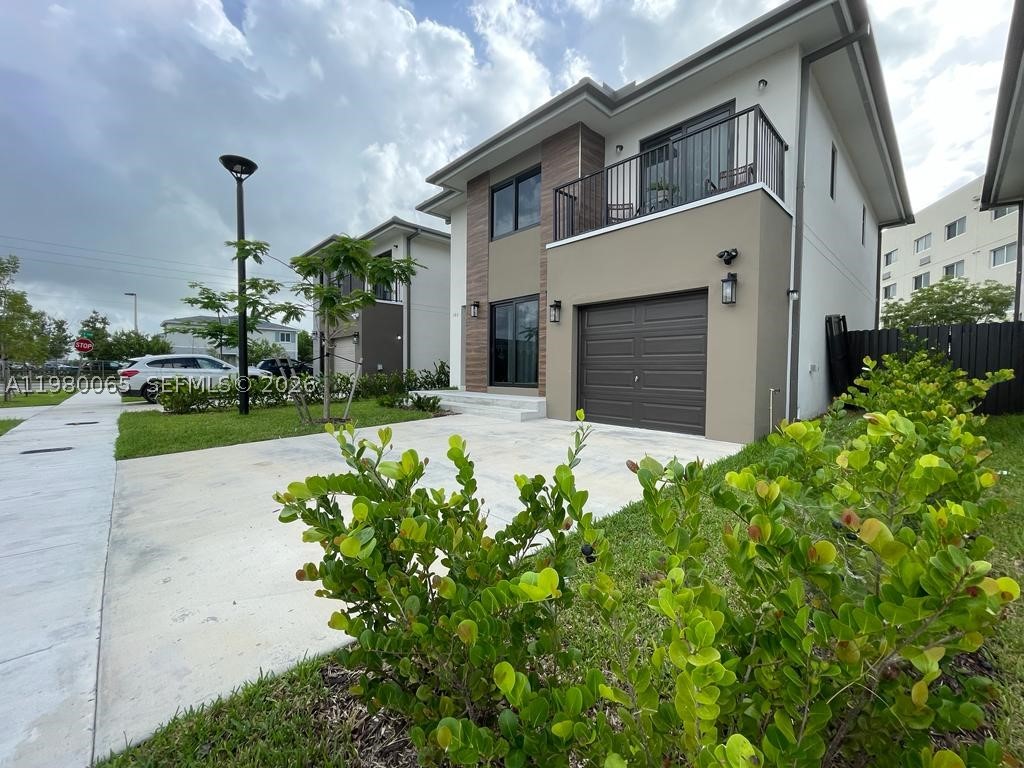 302 NW 11th Ct #302, Florida City FL 33034