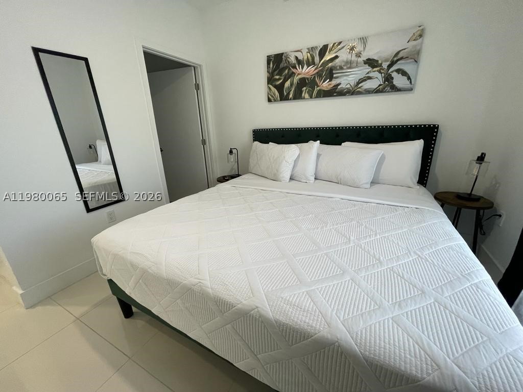302 NW 11th Ct #302, Florida City FL 33034