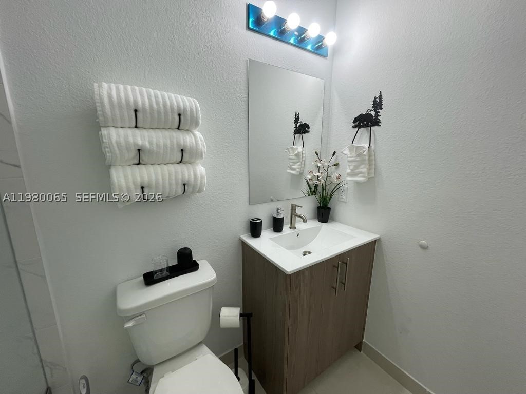 302 NW 11th Ct #302, Florida City FL 33034