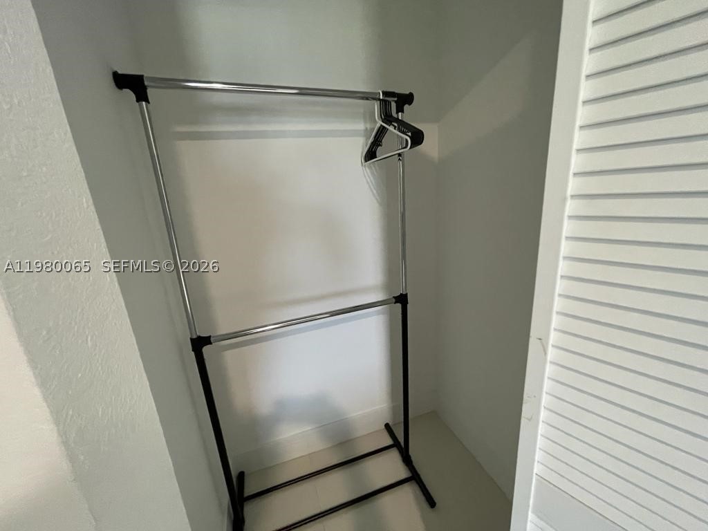 302 NW 11th Ct #302, Florida City FL 33034