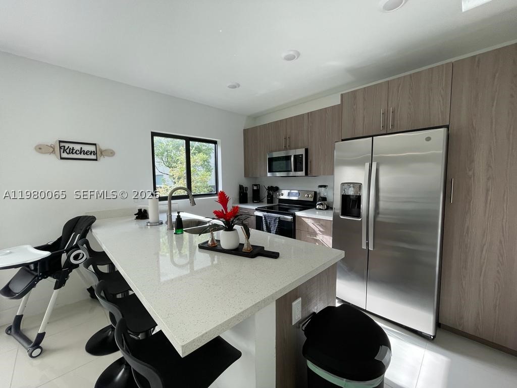 302 NW 11th Ct #302, Florida City FL 33034